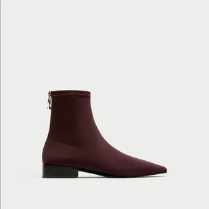 Flat Stretch Ankle Boot